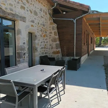 Cottage chaleureux dans un Domaine d'exception Nomdieu Extérieur photo